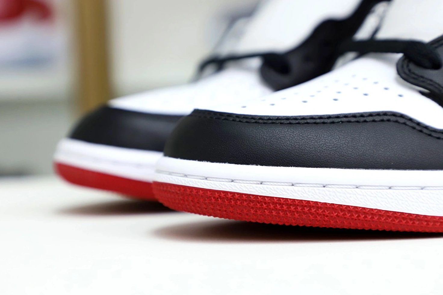 1 Jordan Air Fashionable Kimikick Retro Toe Black 1962 (2016) 0110